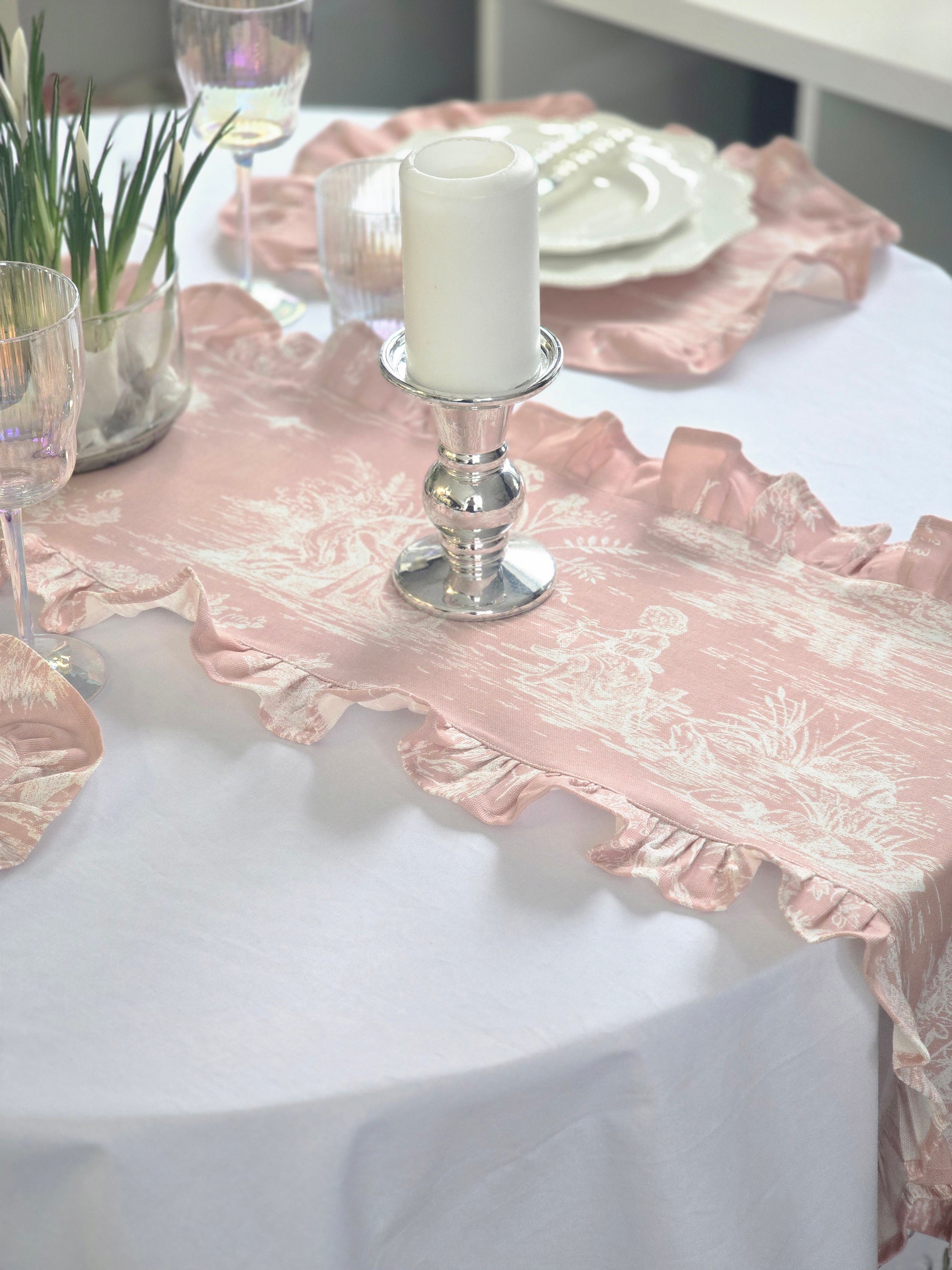 Rose Toile