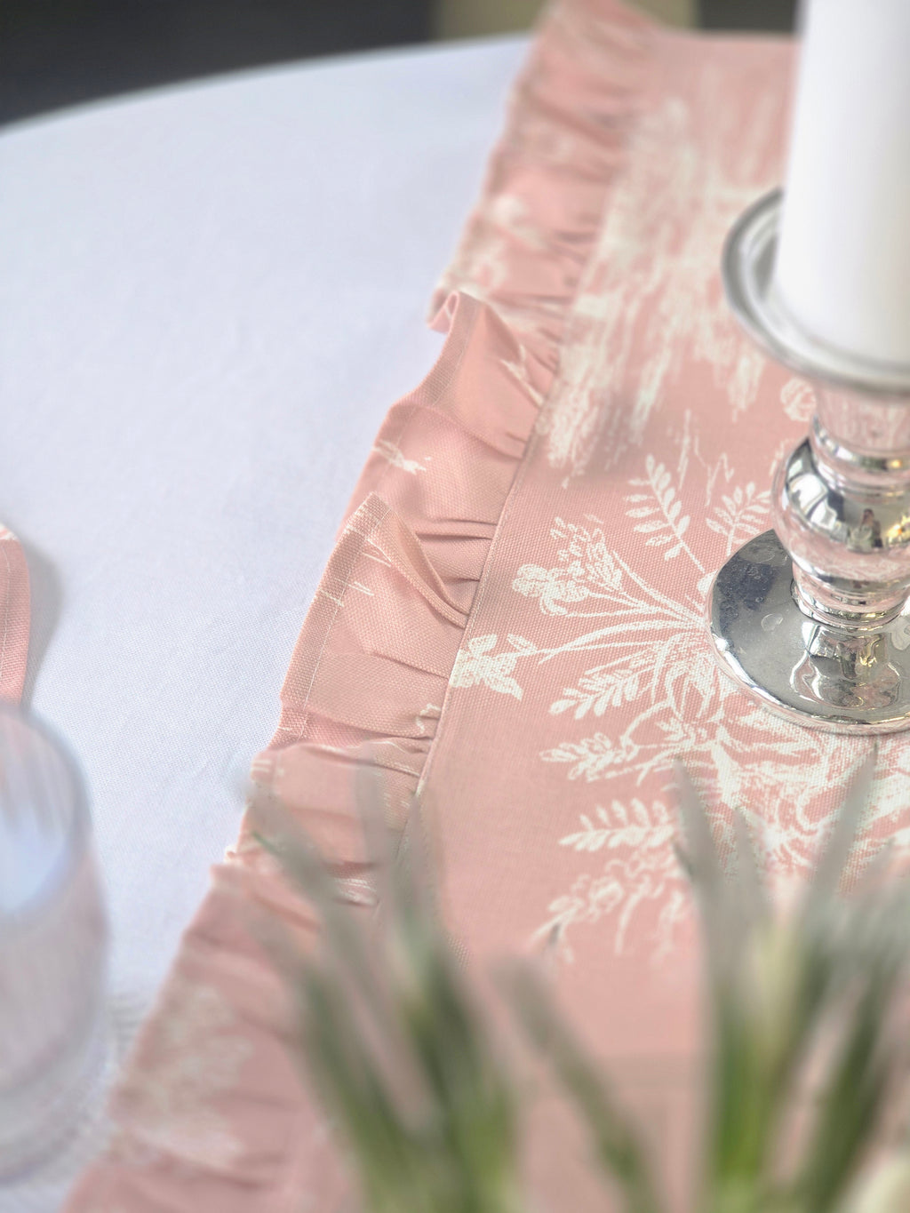 Rose Toile
