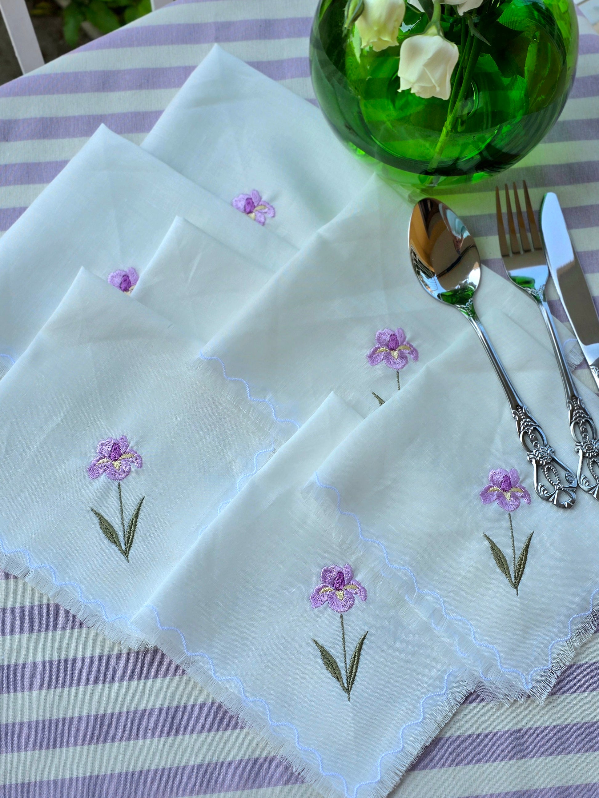 Tovaglioli in lino con Iris
