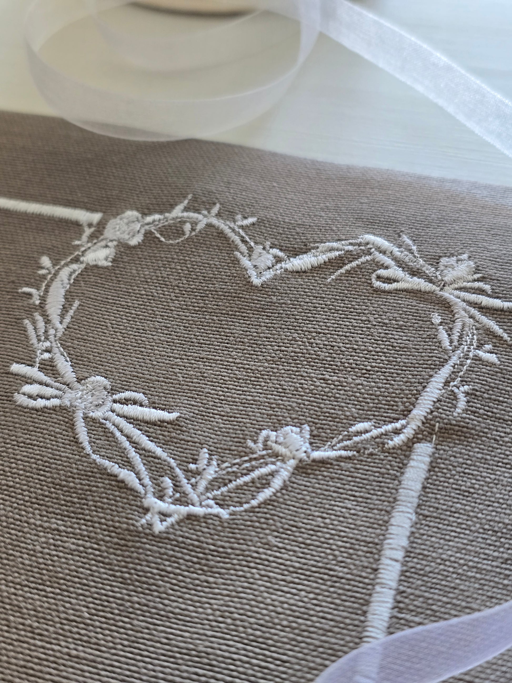 Set di tovagliette "Heart of Elegance"